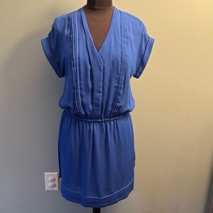 Banana Republic Blue V-Neck Short Sleeve Dress